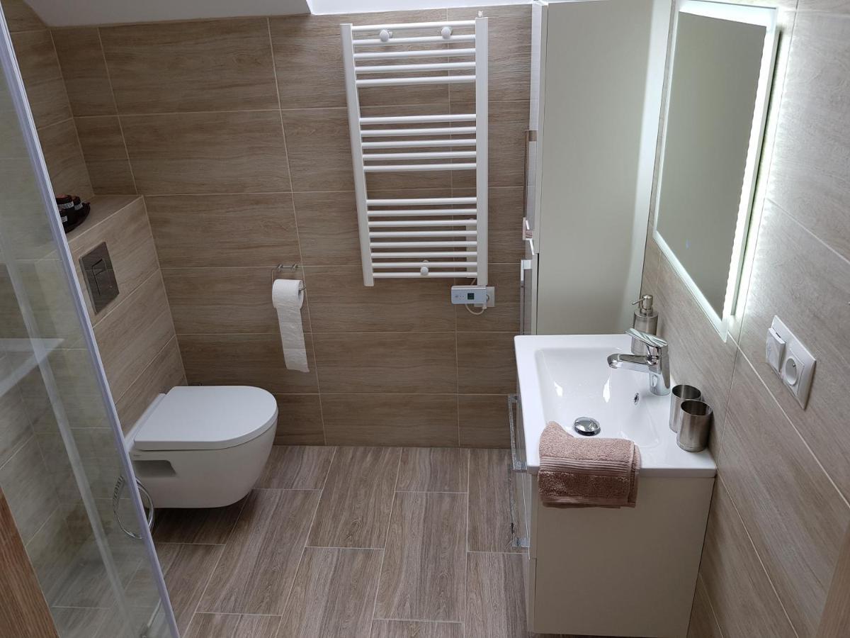 Apartament Komarno II Jelenia Góra Екстериор снимка